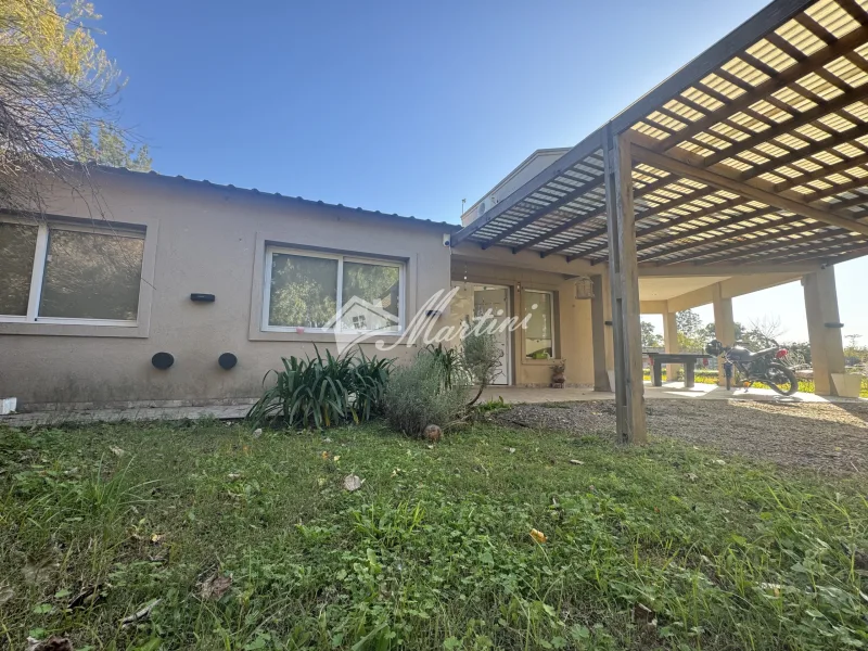 Propiedad en Venta – Barrio Las Cortaderas