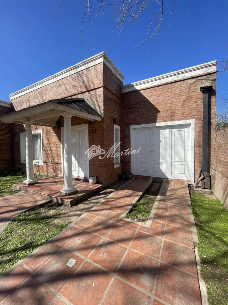 Imperdible propiedad a la venta - Pueblo Nuevo