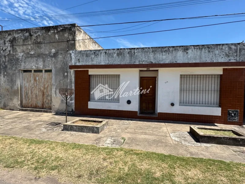 Propiedad en venta en Jáuregui – Apta crédito