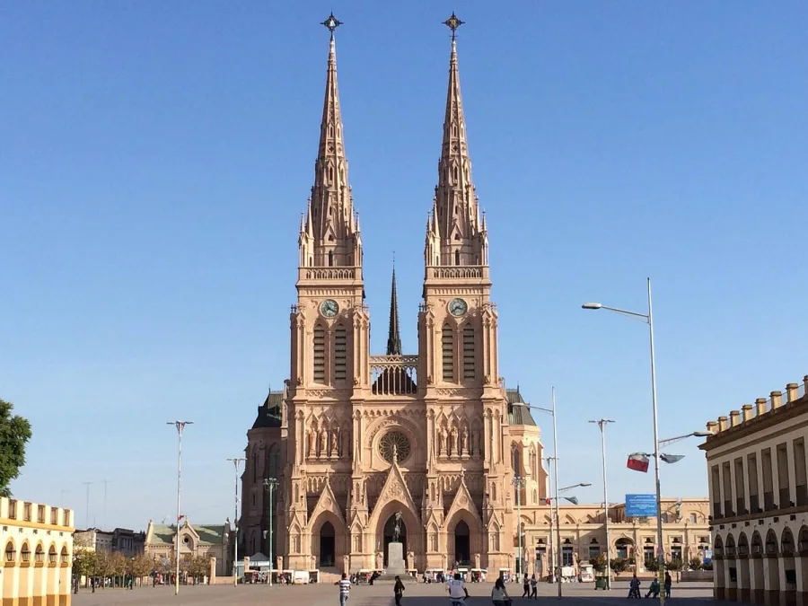 Luján