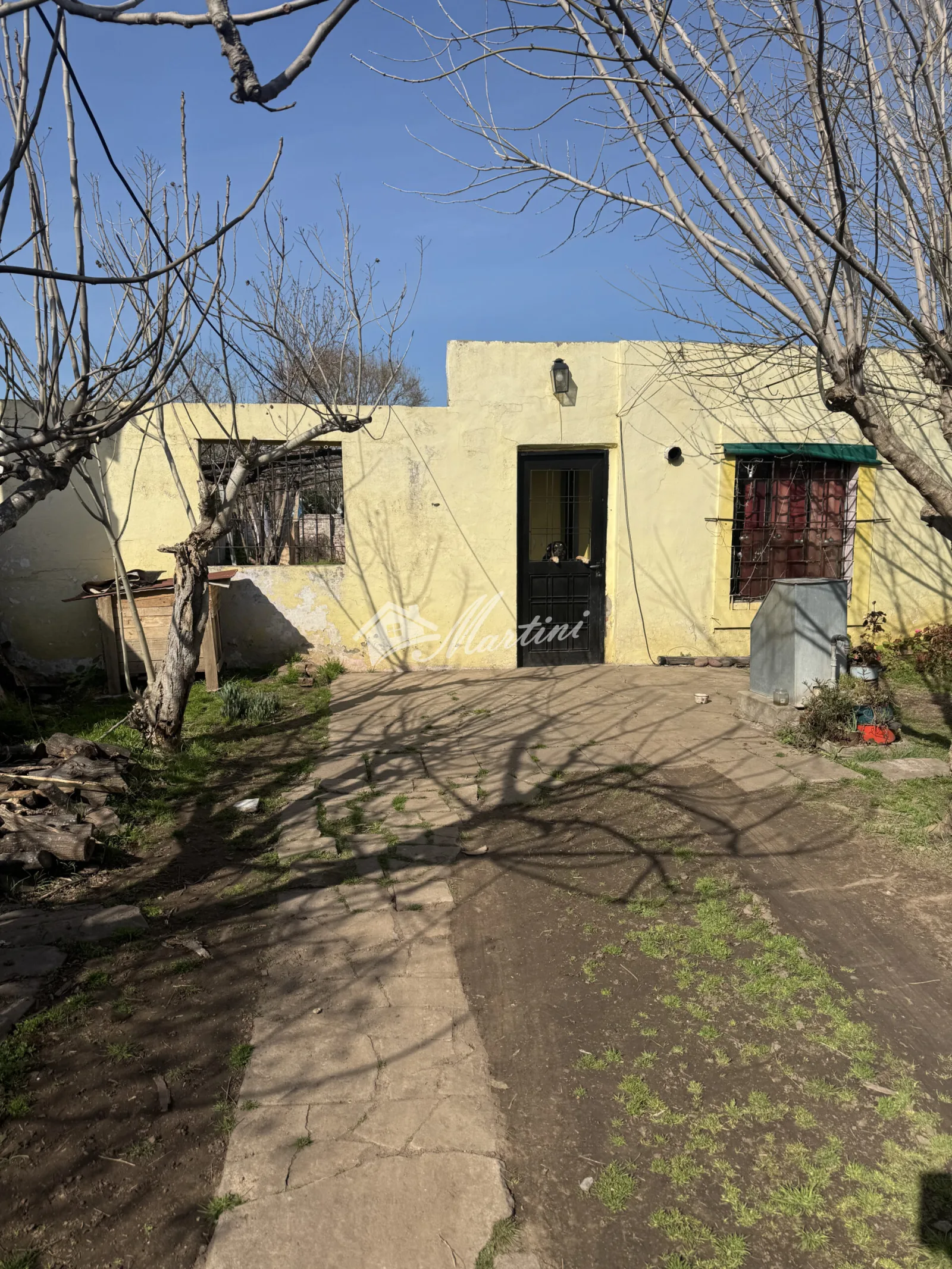 Oportunidad - Cortinez calle General Mosconi
