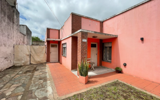 Venta de casa en Pueblo Nuevo