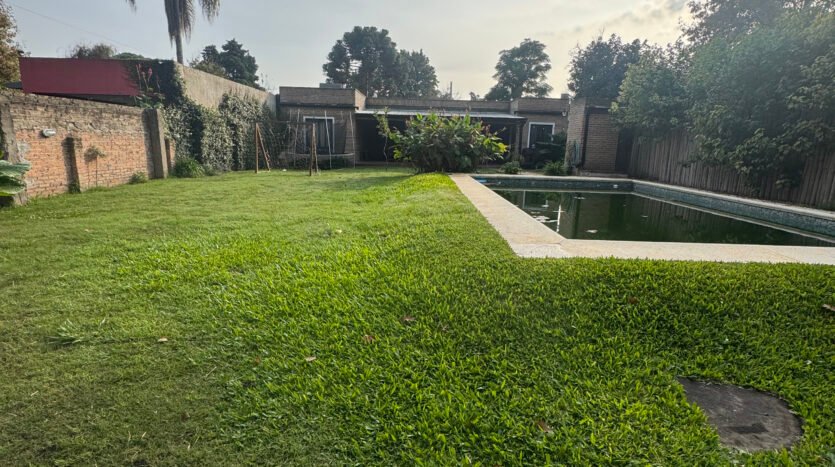 Venta de Casa Quinta Barrio El Pinar