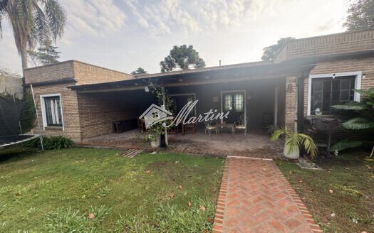 Venta de Casa Quinta Barrio El Pinar