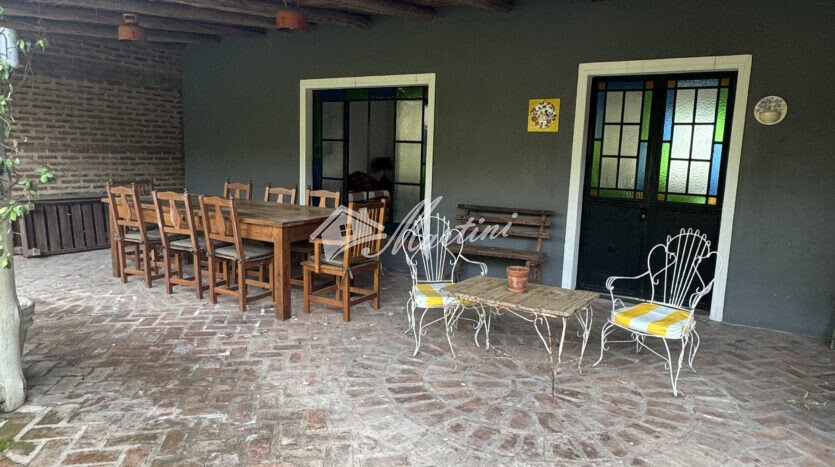 Venta de Casa Quinta Barrio El Pinar